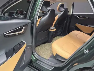 2022 Kia EV6 с пробегом 36 157 км