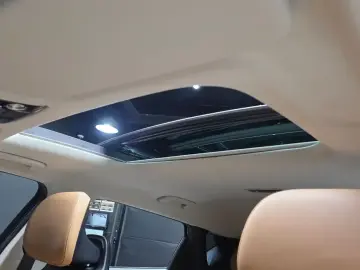 2022 Kia EV6 с пробегом 36 157 км