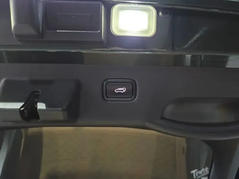 2022 Kia EV6 с пробегом 36 157 км