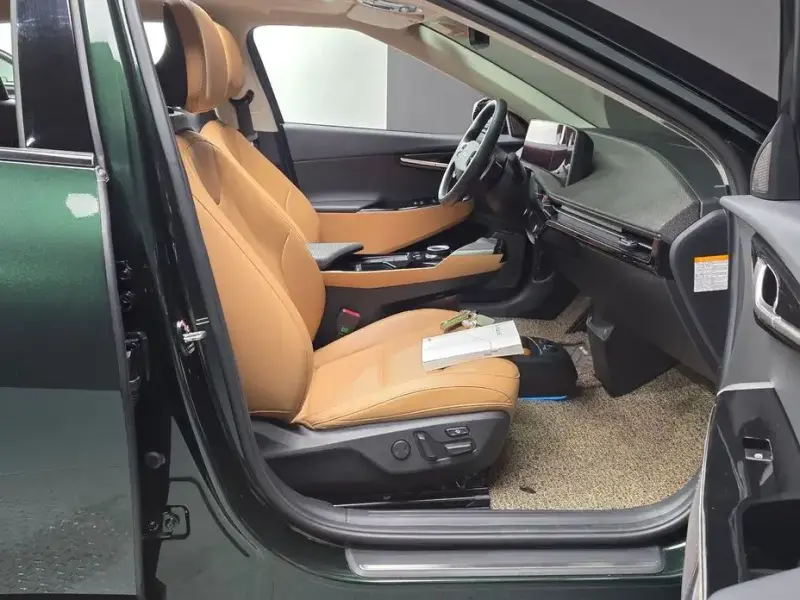 2022 Kia EV6 с пробегом 36 157 км