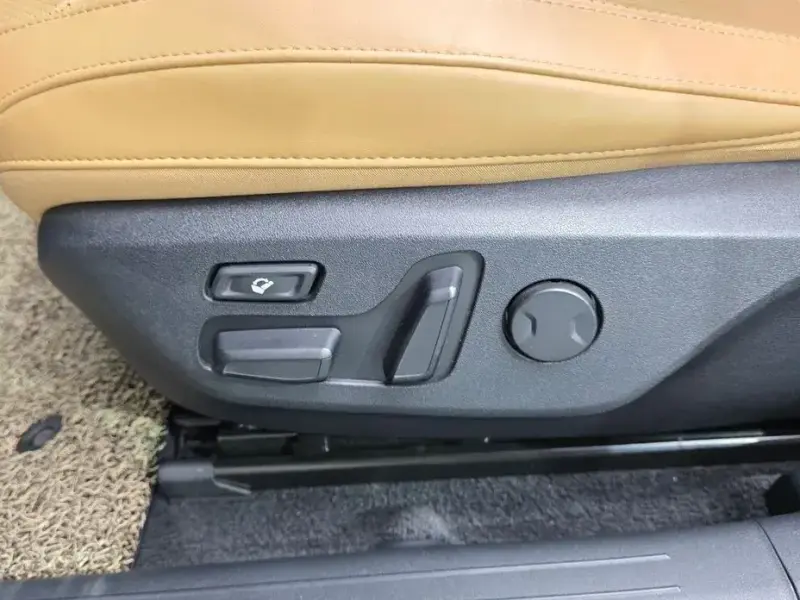 2022 Kia EV6 с пробегом 36 157 км