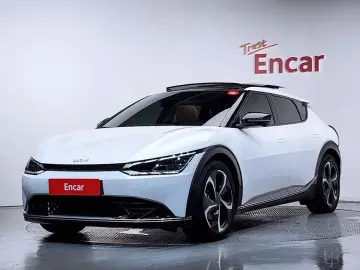 2022 Kia EV6 с пробегом 46 216 км