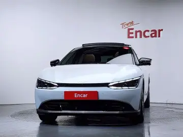 2022 Kia EV6 с пробегом 46 216 км