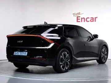 2022 Kia EV6 с пробегом 96 766 км