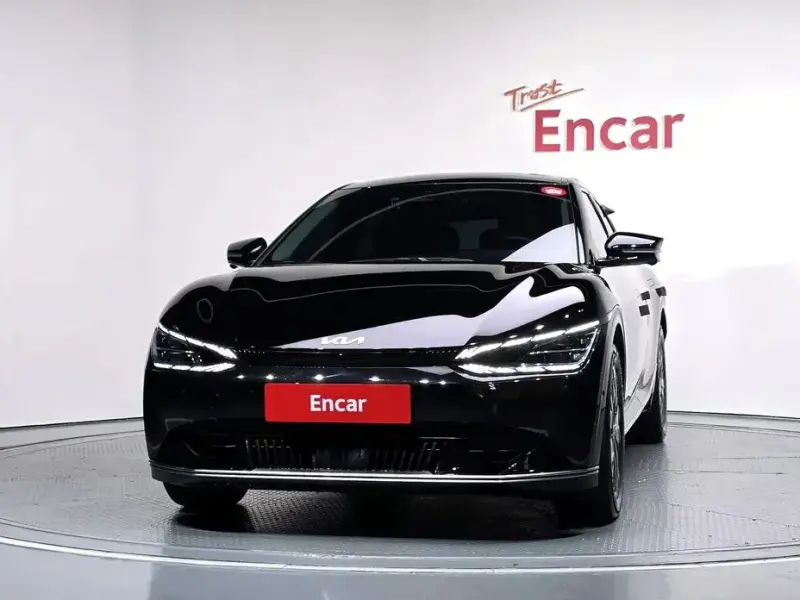 2022 Kia EV6 с пробегом 96 766 км