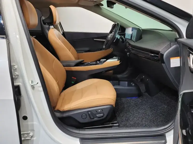 2022 Kia EV6 с пробегом 46 216 км