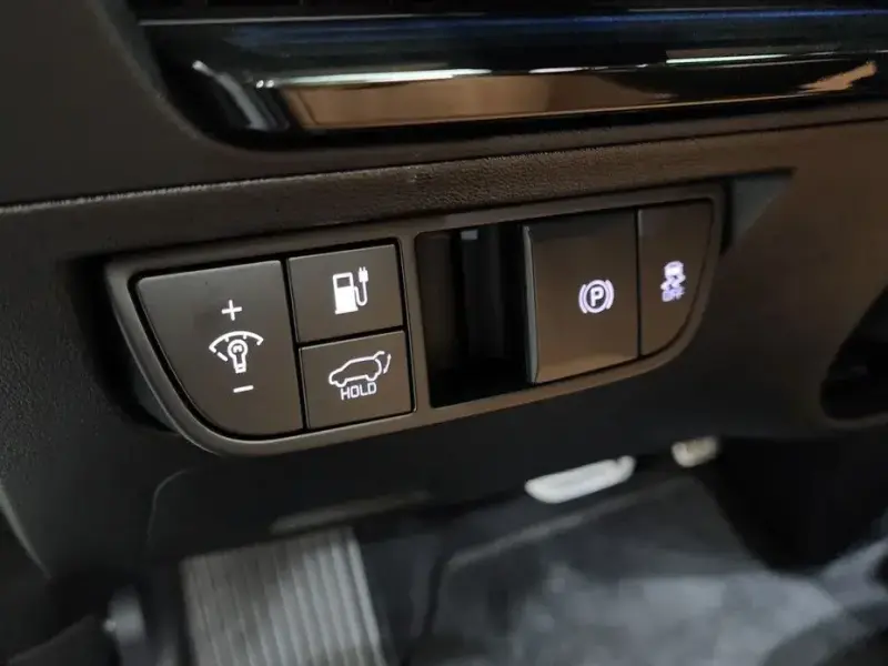 2022 Kia EV6 с пробегом 46 216 км