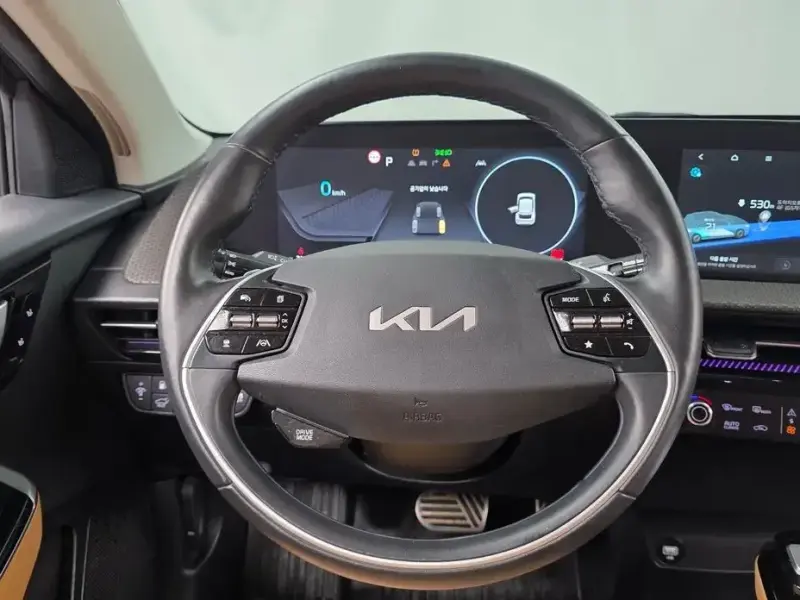 2022 Kia EV6 с пробегом 96 766 км