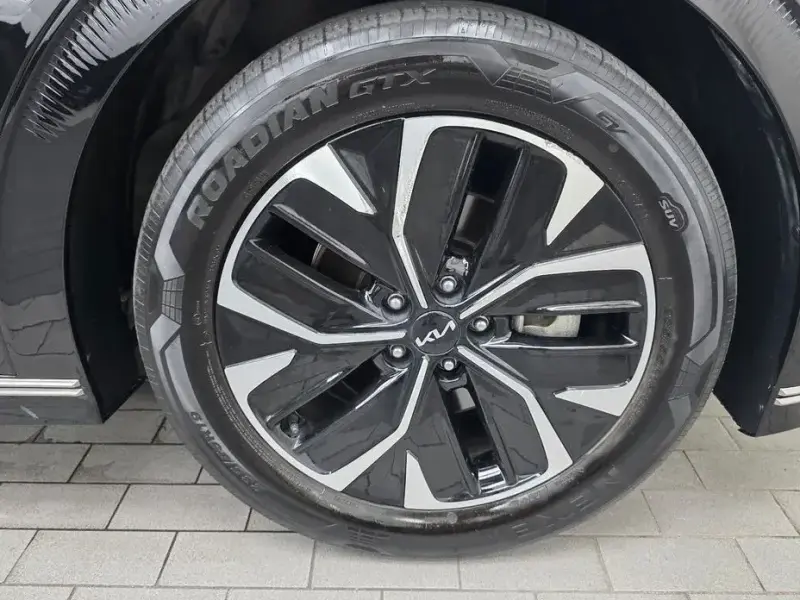 2022 Kia EV6 с пробегом 96 766 км
