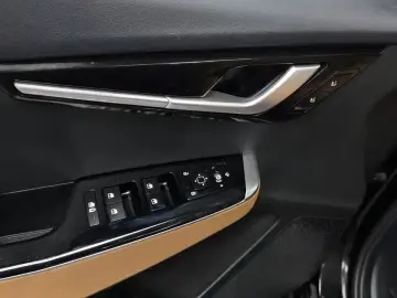 2022 Kia EV6 с пробегом 96 766 км