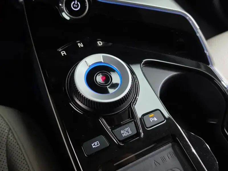 2023 Kia EV6 с пробегом 72 365 км