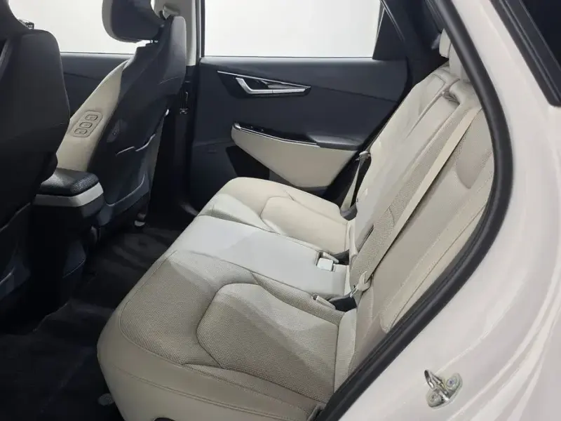2023 Kia EV6 с пробегом 72 365 км