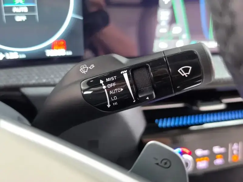 2023 Kia EV6 с пробегом 72 365 км