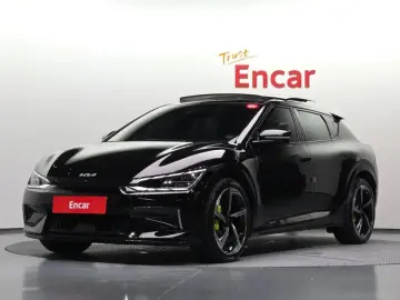 2023 Kia EV6 с пробегом 60 189 км