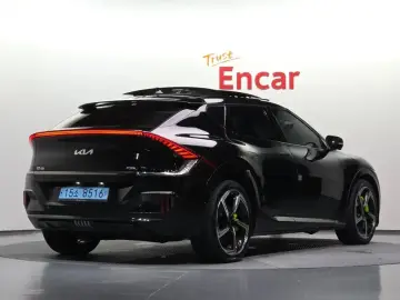 2023 Kia EV6 с пробегом 60 189 км