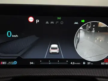 2023 Kia EV6 с пробегом 60 189 км