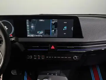 2023 Kia EV6 с пробегом 60 189 км
