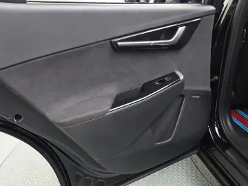 2023 Kia EV6 с пробегом 60 189 км