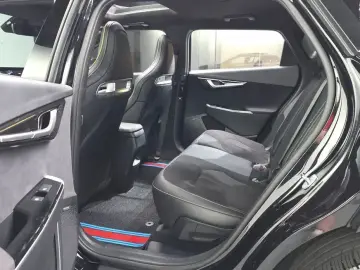 2023 Kia EV6 с пробегом 60 189 км