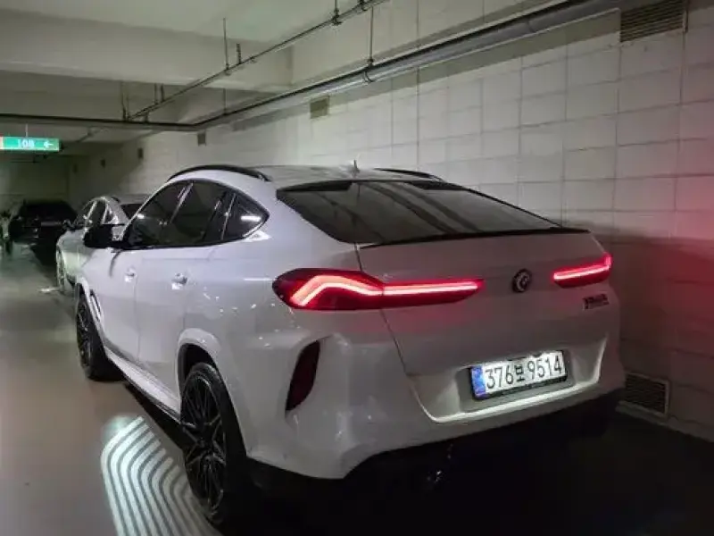 2022 BMW X6 M с пробегом 55 300 км