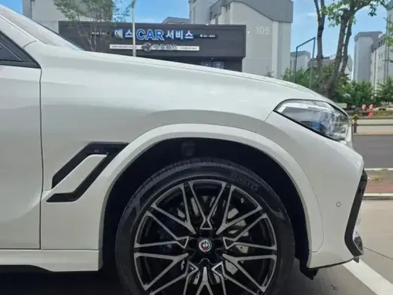2022 BMW X6 M с пробегом 55 300 км