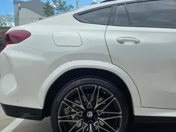 2022 BMW X6 M с пробегом 55 300 км
