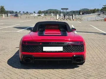 2017 Audi R8 с пробегом 49 000 км