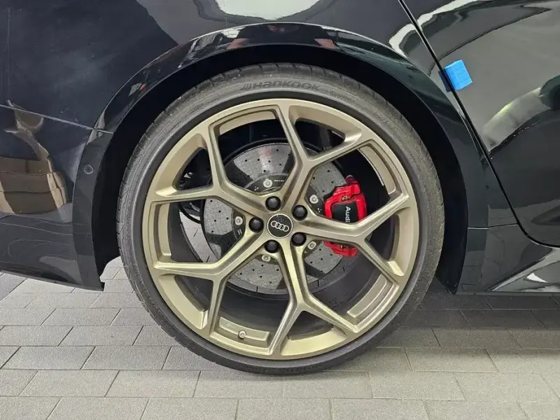 2025 Audi RS 6 с пробегом 11 459 км