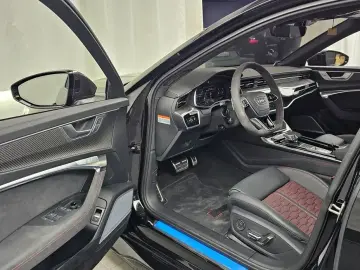 2025 Audi RS 6 с пробегом 11 459 км