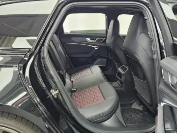 2025 Audi RS 6 с пробегом 11 459 км