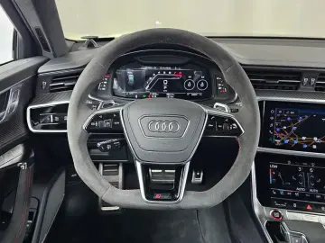 2025 Audi RS 6 с пробегом 11 459 км