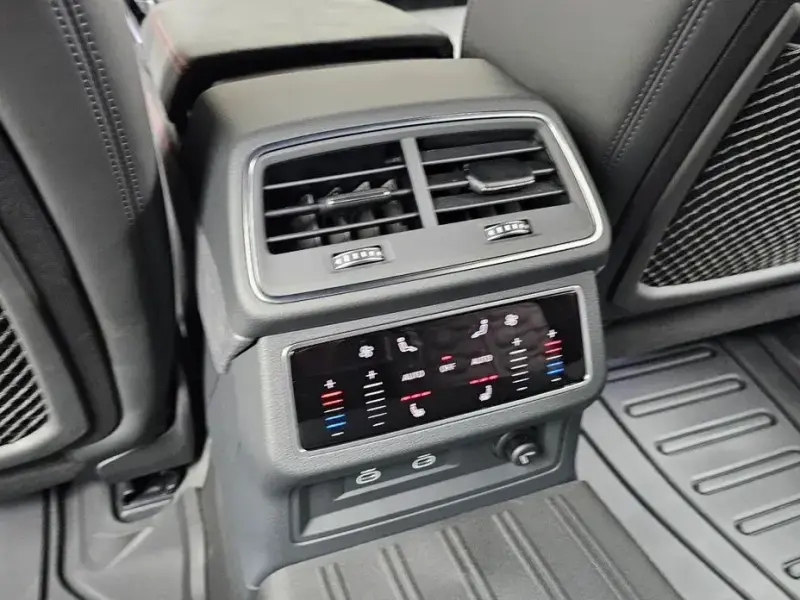 2025 Audi RS 6 с пробегом 11 459 км