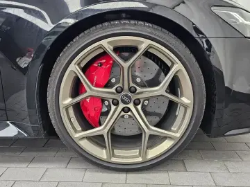 2025 Audi RS 6 с пробегом 11 459 км