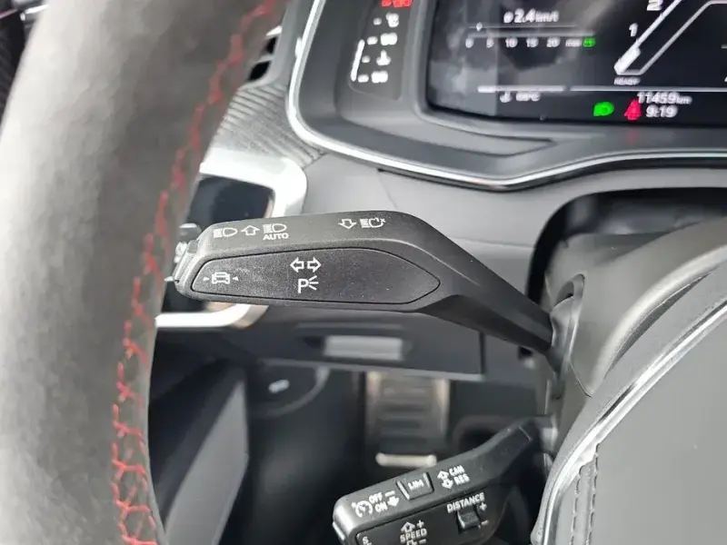 2025 Audi RS 6 с пробегом 11 459 км
