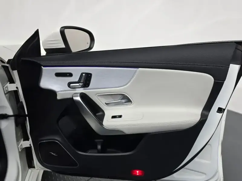 2021 Mercedes-Benz CLA с пробегом 70 190 км