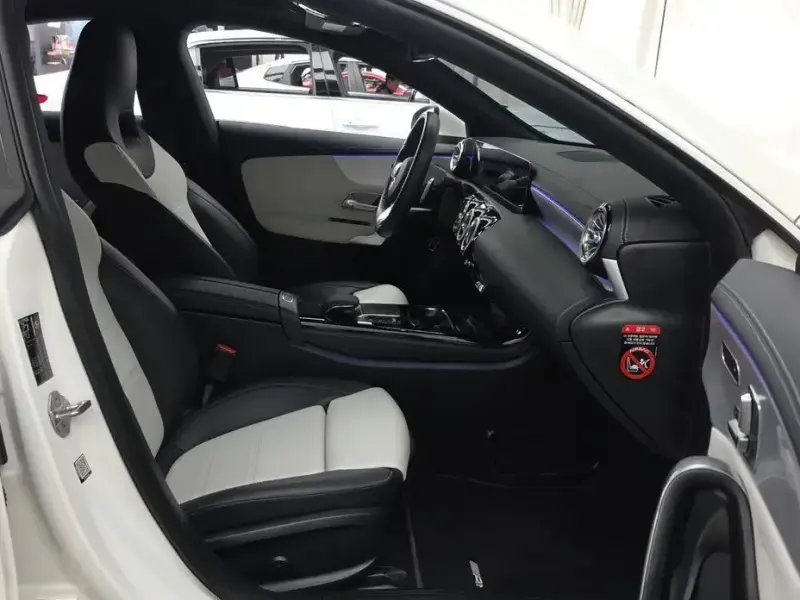 2020 Mercedes-Benz CLA с пробегом 54 038 км