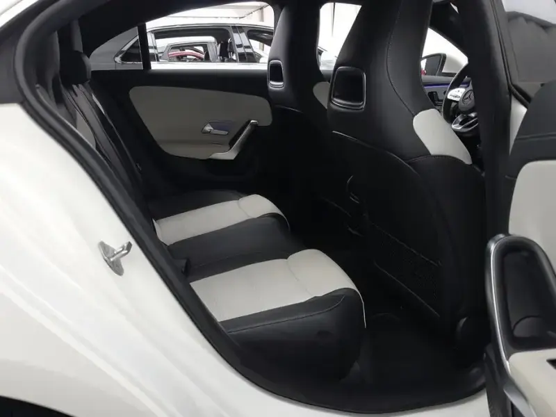 2020 Mercedes-Benz CLA с пробегом 54 038 км