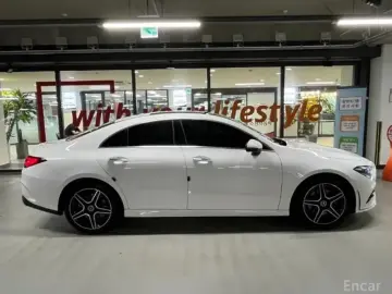 2023 Mercedes-Benz CLA с пробегом 20 300 км