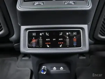 2022 Audi e-tron с пробегом 31 089 км
