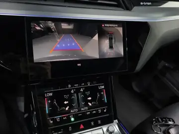 2021 Audi e-tron с пробегом 77 404 км