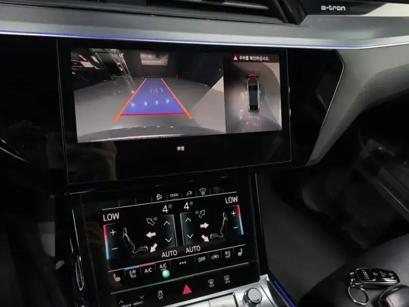 2021 Audi e-tron с пробегом 77 404 км