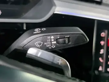 2021 Audi e-tron с пробегом 77 404 км