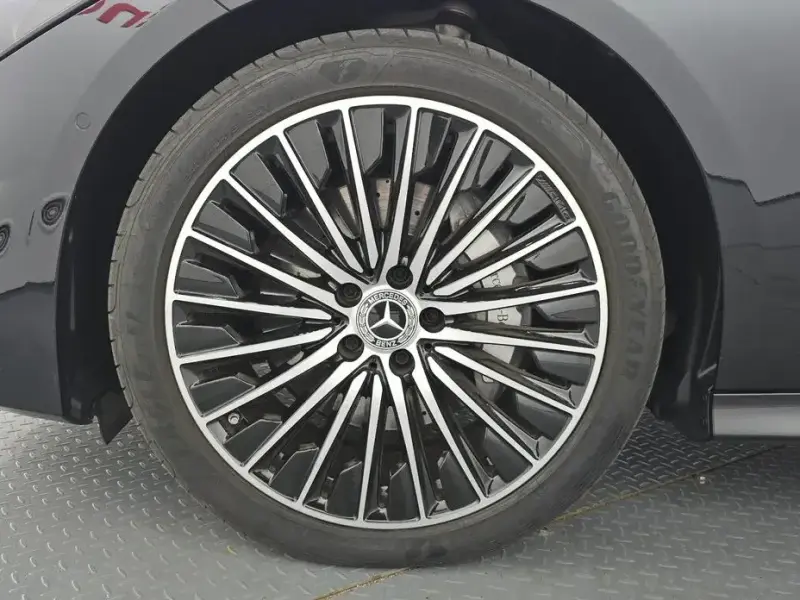 2025 Mercedes-Benz CLE с пробегом 8 931 км
