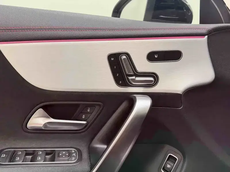 2025 Mercedes-Benz CLA с пробегом 34 213 км
