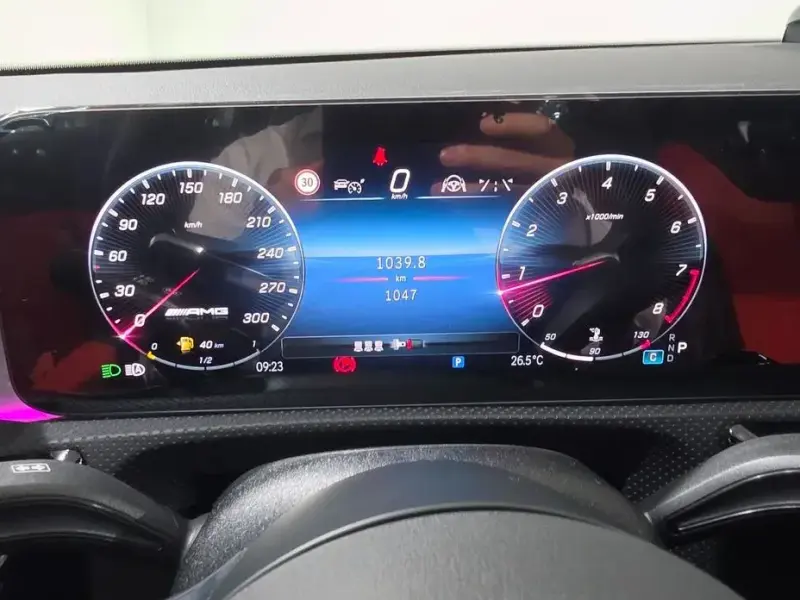 2026 Mercedes-Benz CLA с пробегом 1 047 км
