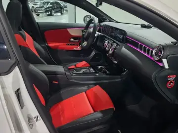 2026 Mercedes-Benz CLA с пробегом 1 047 км