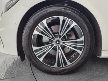 2024 Mercedes-Benz E-Класс с пробегом 10 640 км