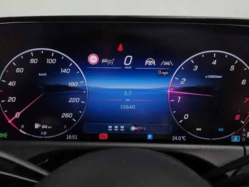 2024 Mercedes-Benz E-Класс с пробегом 10 640 км