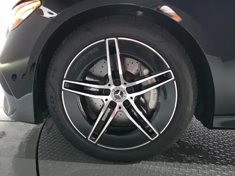 2025 Mercedes-Benz E-Класс с пробегом 11 828 км