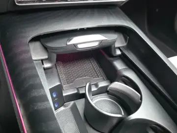2025 Mercedes-Benz E-Класс с пробегом 11 828 км